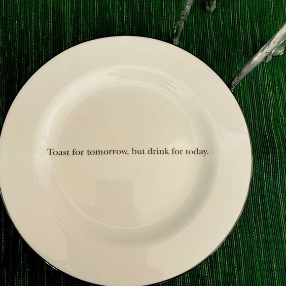 Pottery Barn Cocktail Quotes Appetizer Plates (set of 4) - Picture 2 of 6